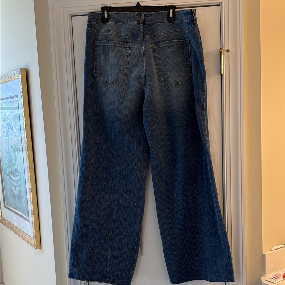 Torrid Wide Leg Blue Jeans - Picture 6 of 6